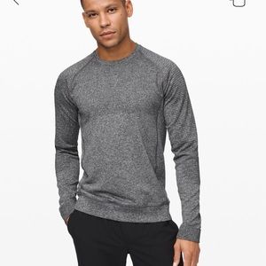 Lululemon men’s long sleeves